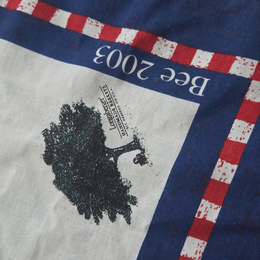 Longaberger Handkerchief Scarf Bee 2003 - Picture 2 of 2